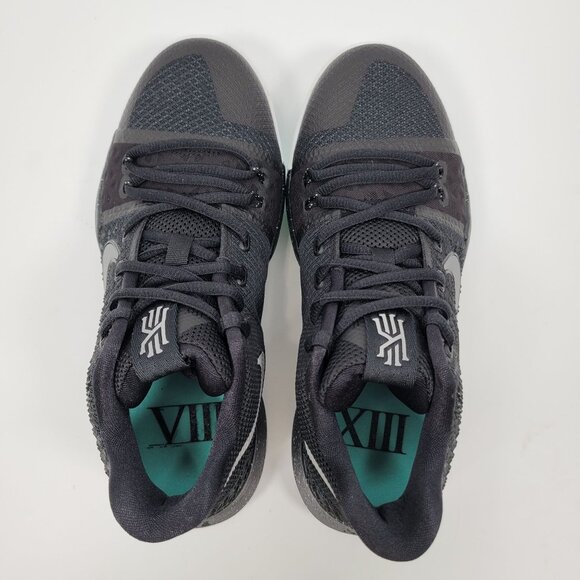 Nike Kyrie 3 Youth Black Metallic White Shoes 859466-018 US Size 6.5Y NWOT - Picture 5 of 8